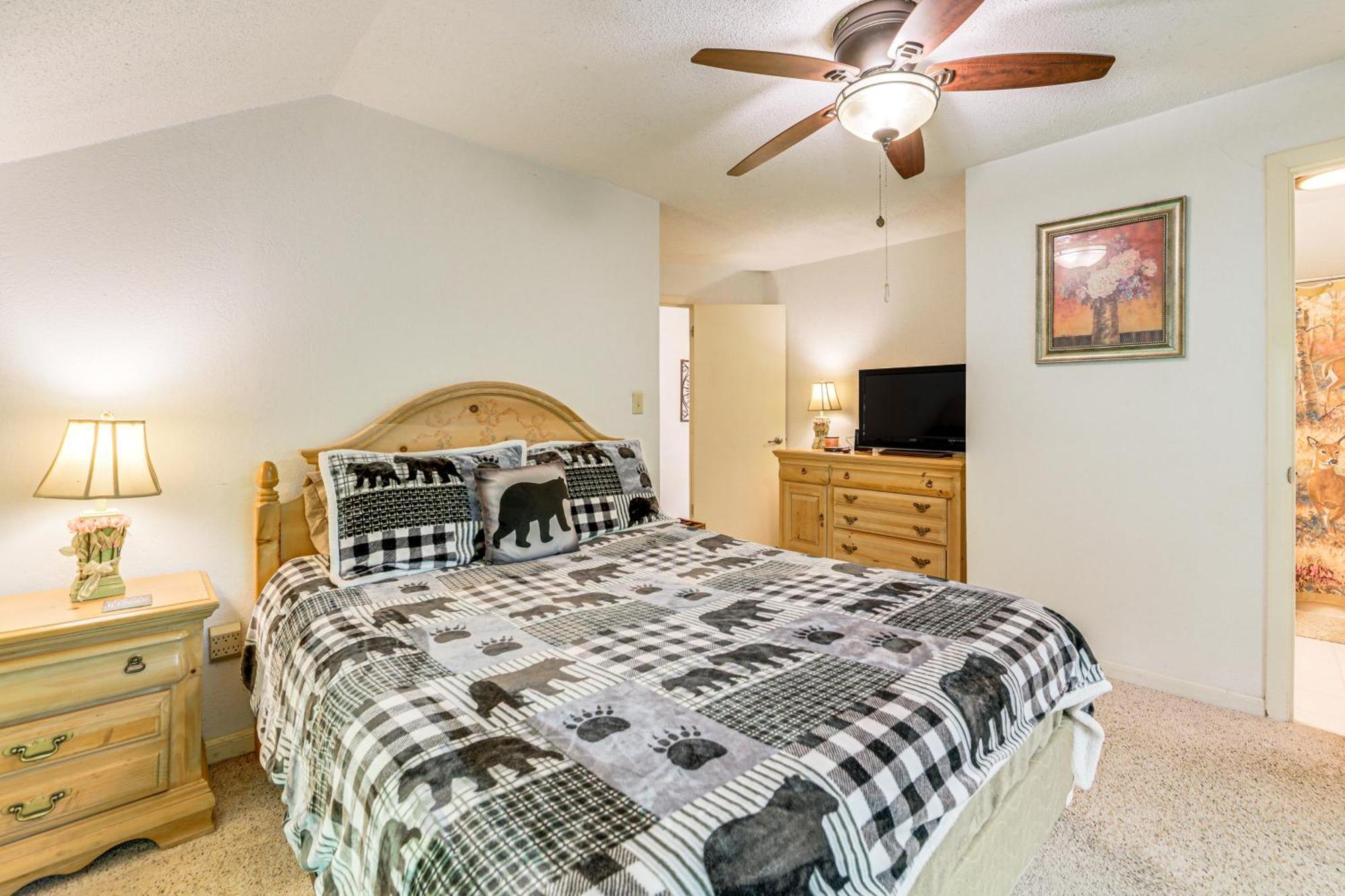 Bryson City Cottage With Hot Tub And Waterfall Views! Εξωτερικό φωτογραφία