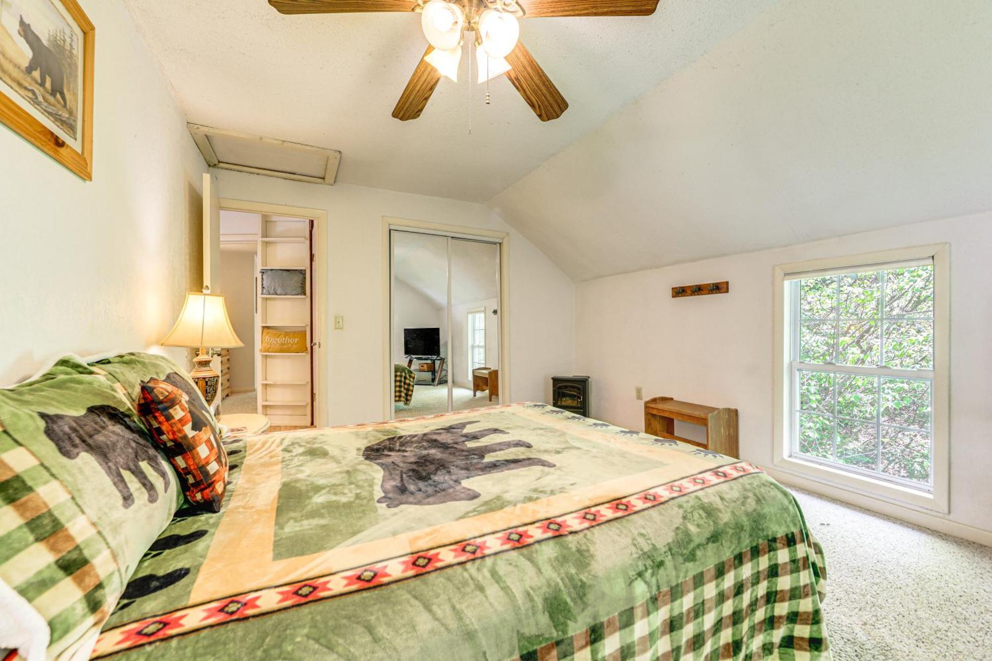 Bryson City Cottage With Hot Tub And Waterfall Views! Εξωτερικό φωτογραφία