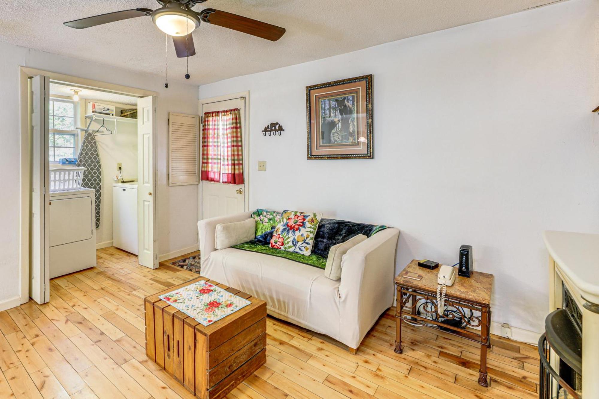 Bryson City Cottage With Hot Tub And Waterfall Views! Εξωτερικό φωτογραφία